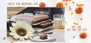Bakers Sto N Go Cookie carrier is perfect for frosted cookies and iced cookies.  Makes a perfect food storage container for those frosted holiday cookies.  Made in USA.  Women Owned.  Even great for frosted brownies.  Frost your brownies, and layer them.